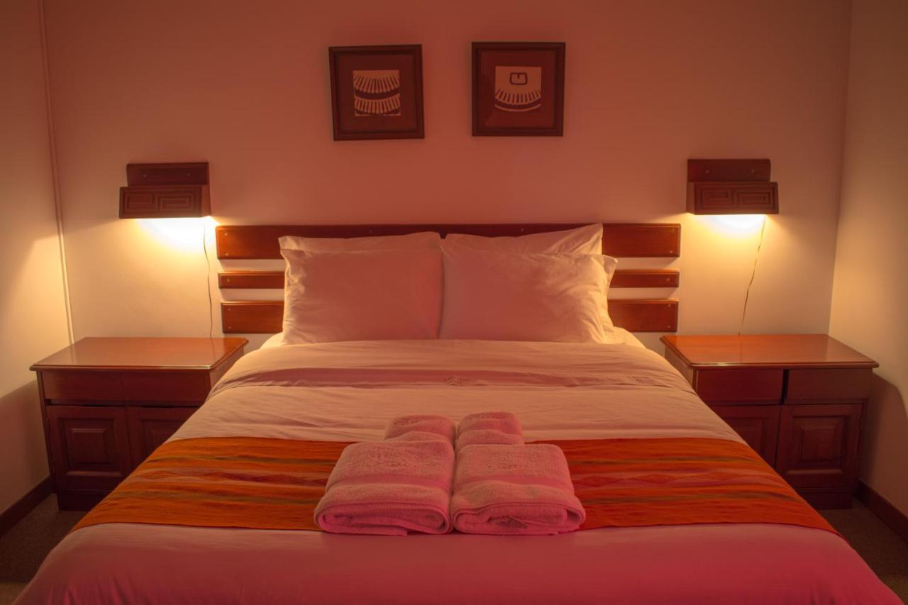 Explorer Deluxe Hotel チャチャポヤス エクステリア 写真